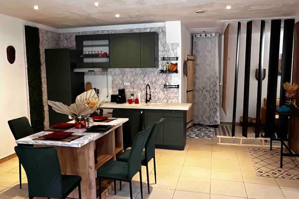 T3 6 Couchages Grands Buffets Et Plages Apartamento *