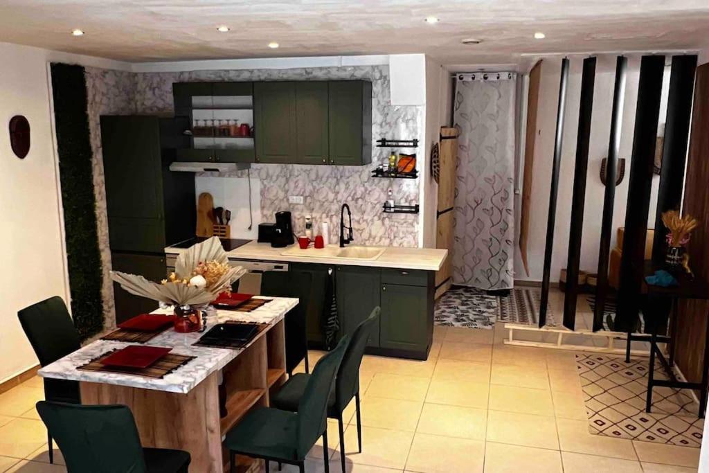 Apartamento T3 6 Couchages Grands Buffets Et Plages